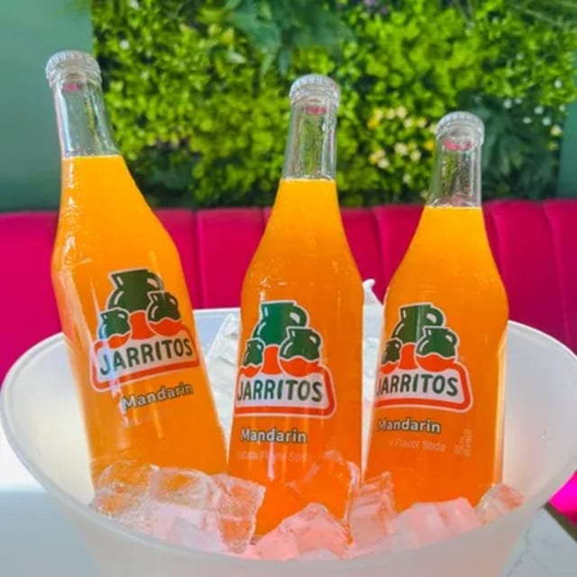 Jarritos Mandarin.