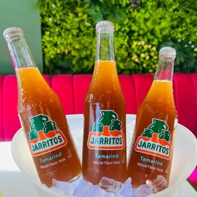 Jarritos Tamarindo.