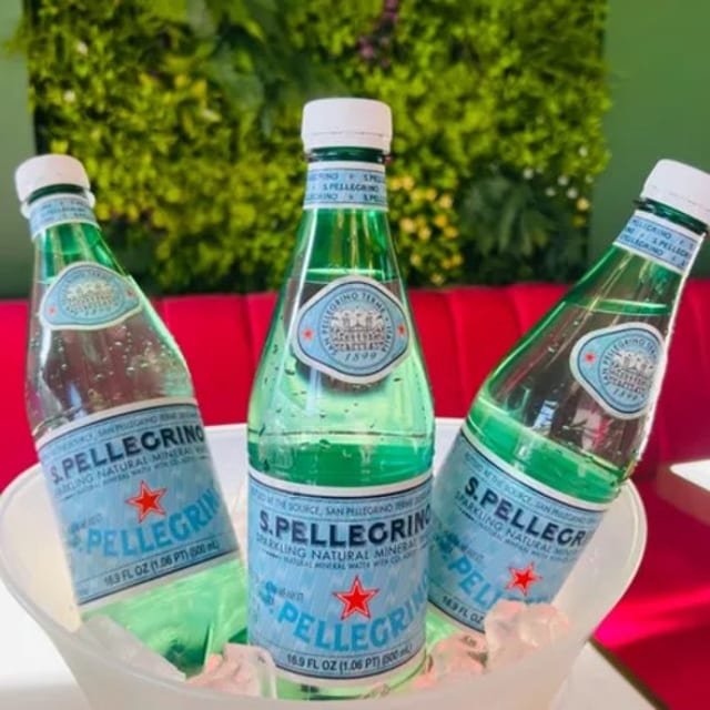 Agua Mineral Pellegrino.